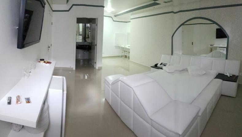 Motel Libidus Joinville Exteriör bild